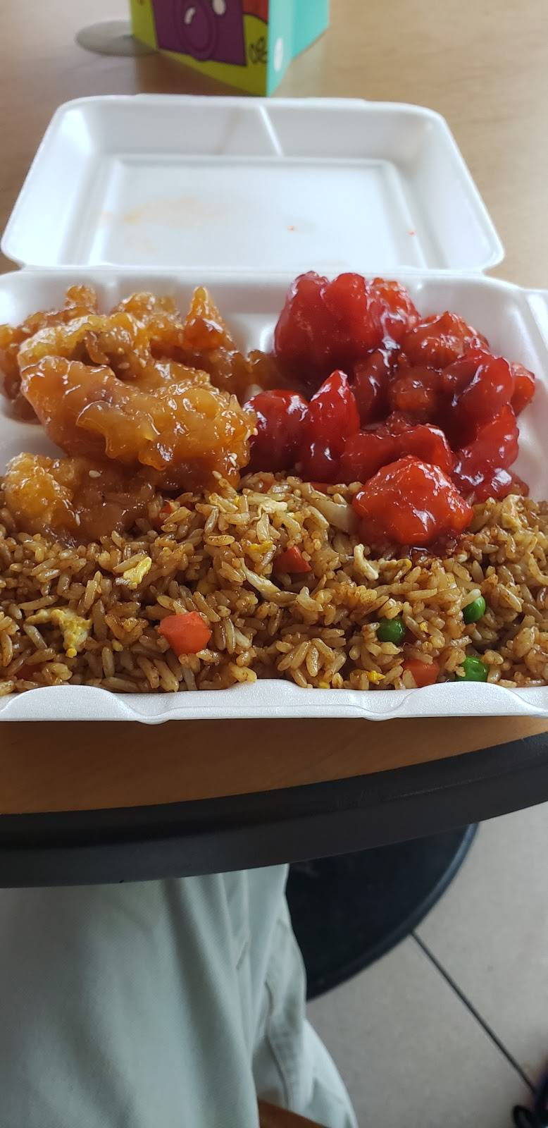 Master Wok | restaurant | 250 Granite St # 195, Braintree, MA 02184, USA | 7818437929 OR +1 781-843-7929