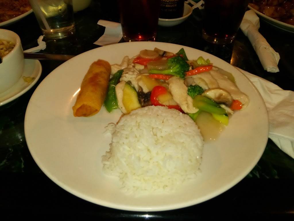 China Bowl | restaurant | 1206 Pecan St, Bandera, TX 78003, USA | 8307968494 OR +1 830-796-8494