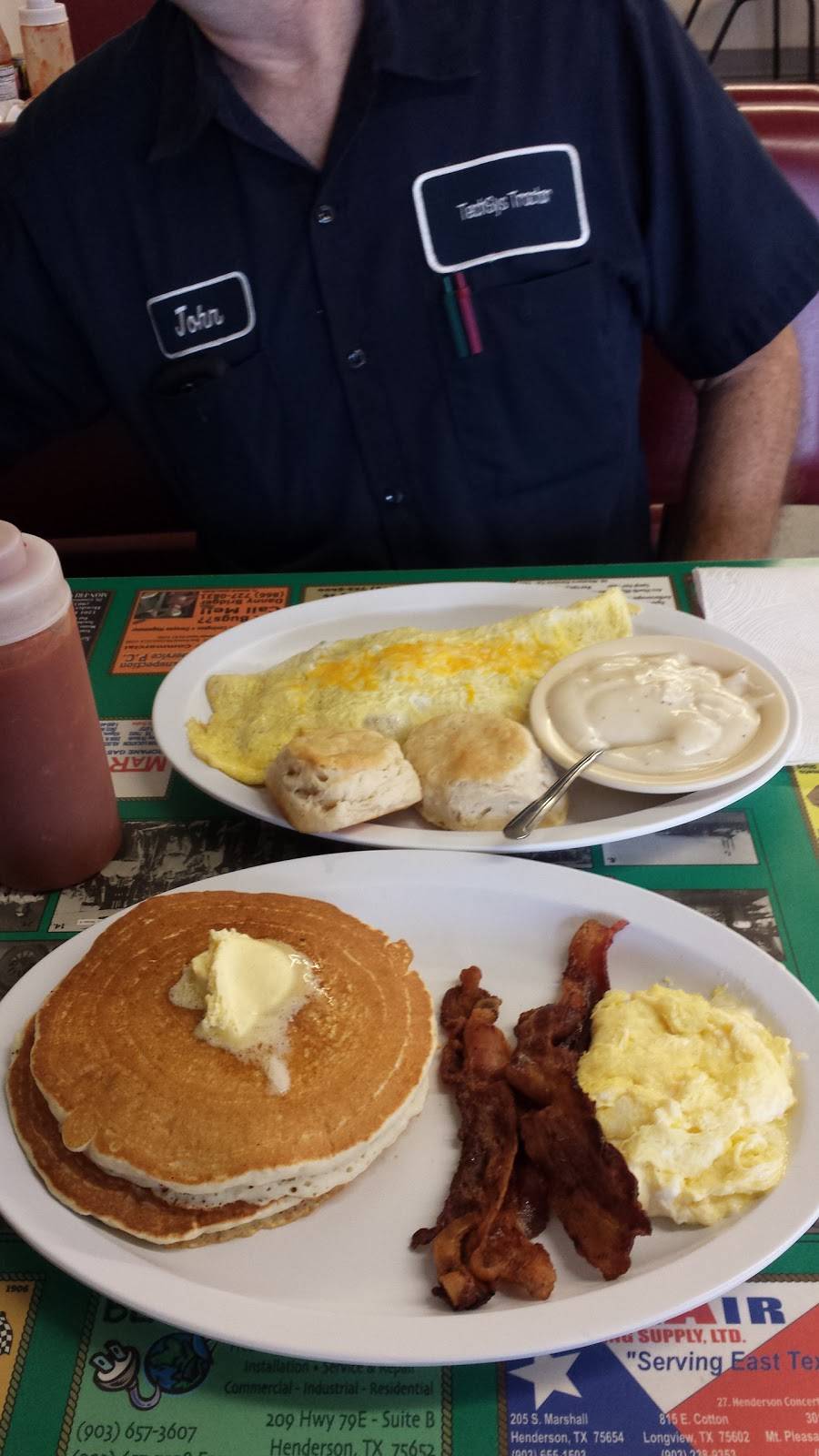 Hazels Country Cooking Restuarant | restaurant | 1333 US-79, Henderson, TX 75652, USA | 9036579286 OR +1 903-657-9286