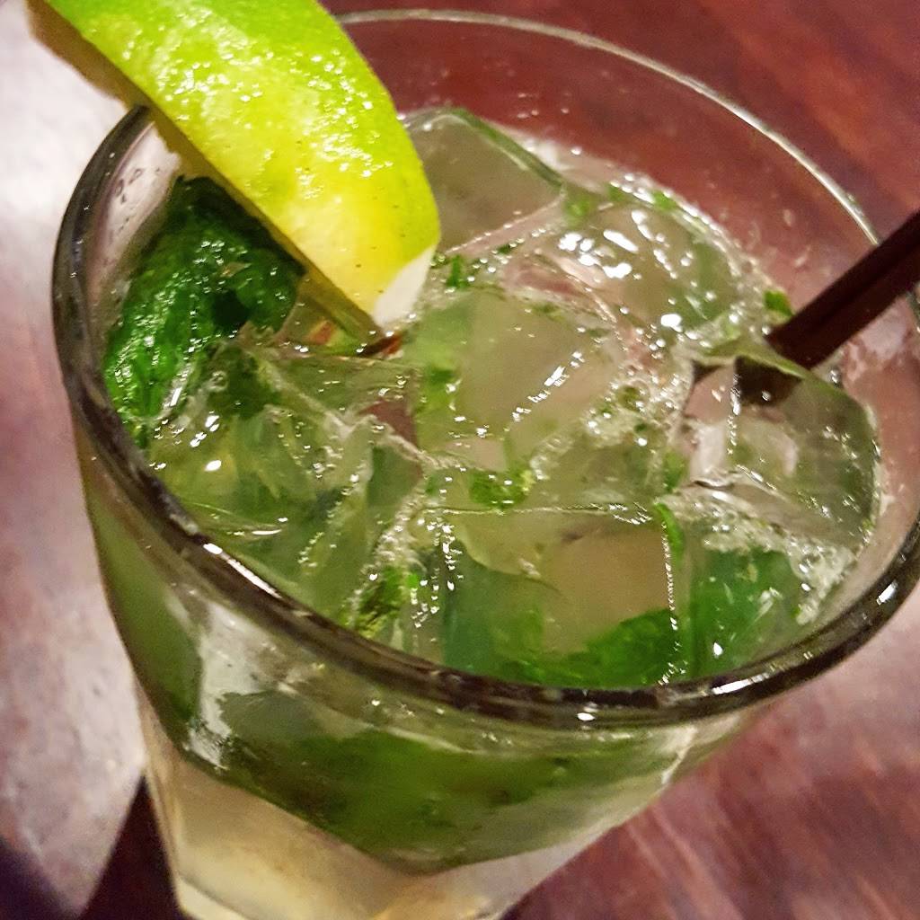 Havana Harrys | restaurant | 4612 S Le Jeune Rd, Coral Gables, FL 33146, USA | 3056612622 OR +1 305-661-2622