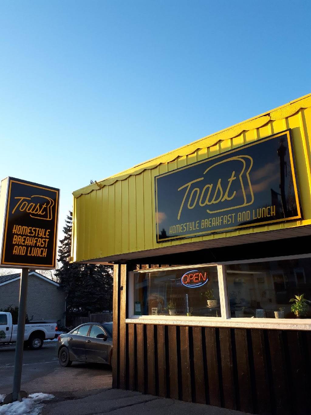 Toast Homestyle | restaurant | 24 Queen St, Cookstown, ON L0L 1L0, Canada | 7054580000 OR +1 705-458-0000