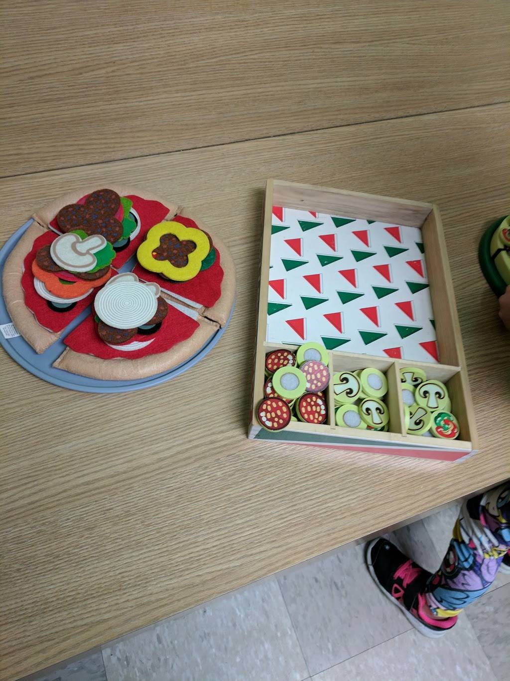 Bari Pizzeria | restaurant | 5919 W Burnham St, West Allis, WI 53219, USA | 4143269957 OR +1 414-326-9957