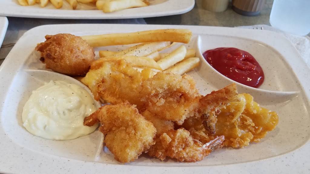 Captain Ds | restaurant | 725 N Battlefield Blvd, Chesapeake, VA 23320, USA | 7575477146 OR +1 757-547-7146