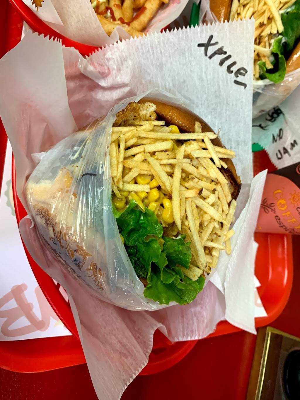 Marao Burgers | restaurant | 61 Hollis St, Framingham, MA 01702, USA | 5083094001 OR +1 508-309-4001