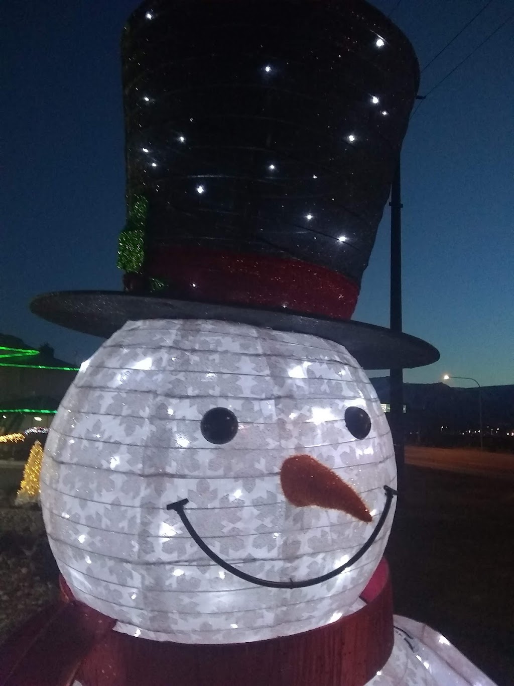 Clearwater Saloon & Casino | restaurant | 838 Valley Mall Pkwy #4842, East Wenatchee, WA 98802, USA | 5098882003 OR +1 509-888-2003