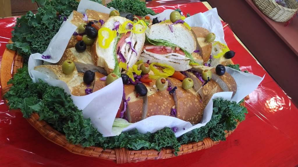 Sachem Delicatessen and Restaurant | restaurant | 134 Ronkonkoma Ave, Lake Ronkonkoma, NY 11779, USA | 6316764286 OR +1 631-676-4286