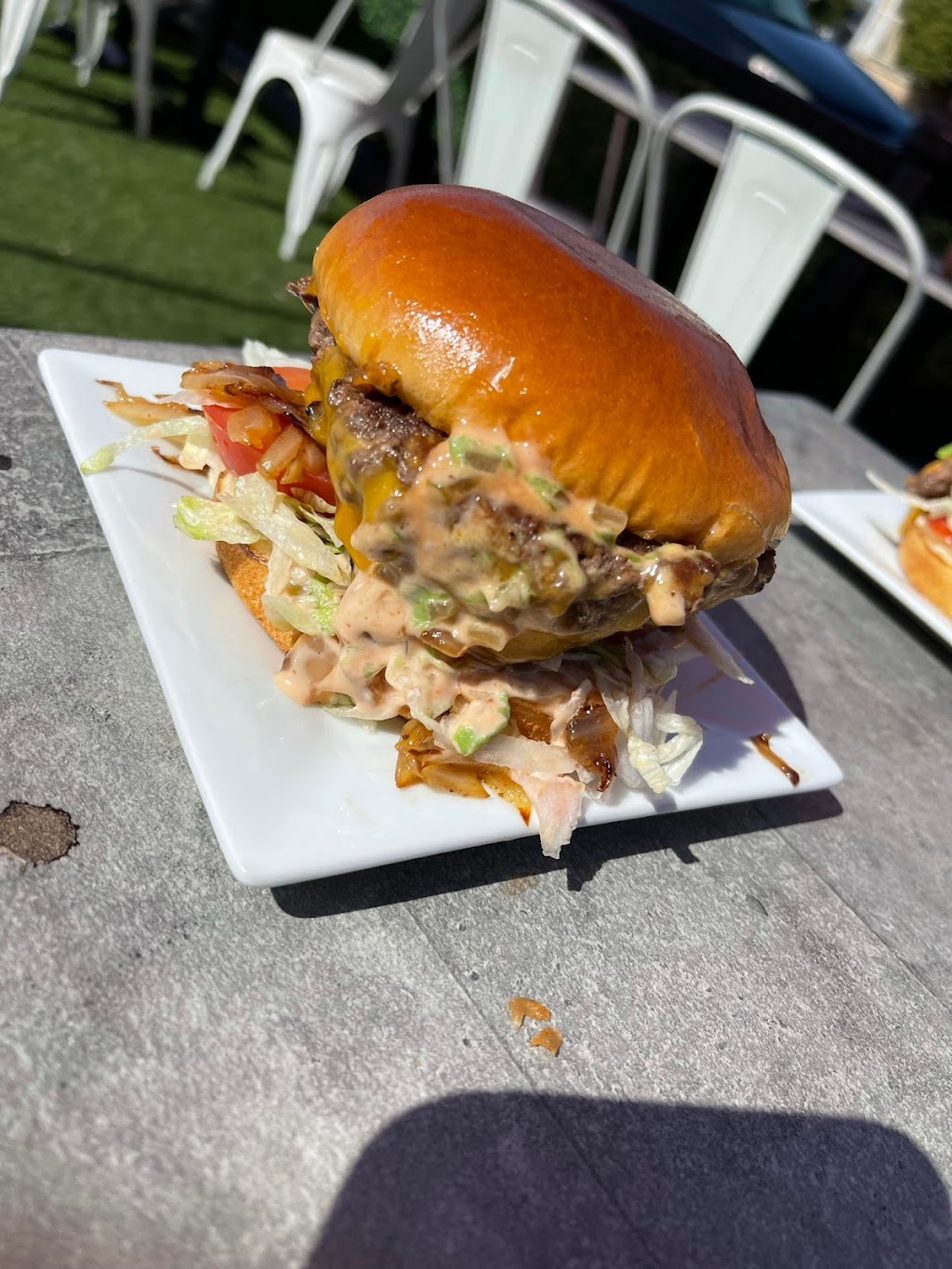 Atlas Burgers and Dogs | restaurant | 2707 Boston Ave, San Diego, CA 92113, USA | 6199256190 OR +1 619-925-6190