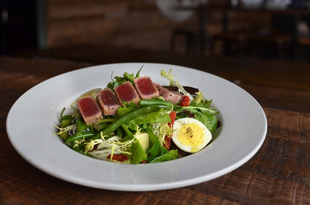 Draft Republic - La Jolla | restaurant | 4282 Esplanade Ct, San Diego, CA 92122, USA | 8584501400 OR +1 858-450-1400