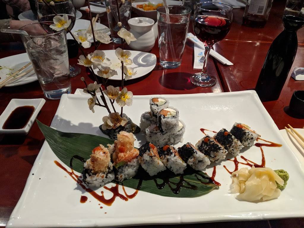 Tokyo Bleu | restaurant | 602 US-130, Cinnaminson, NJ 08077, USA | 8568298889 OR +1 856-829-8889