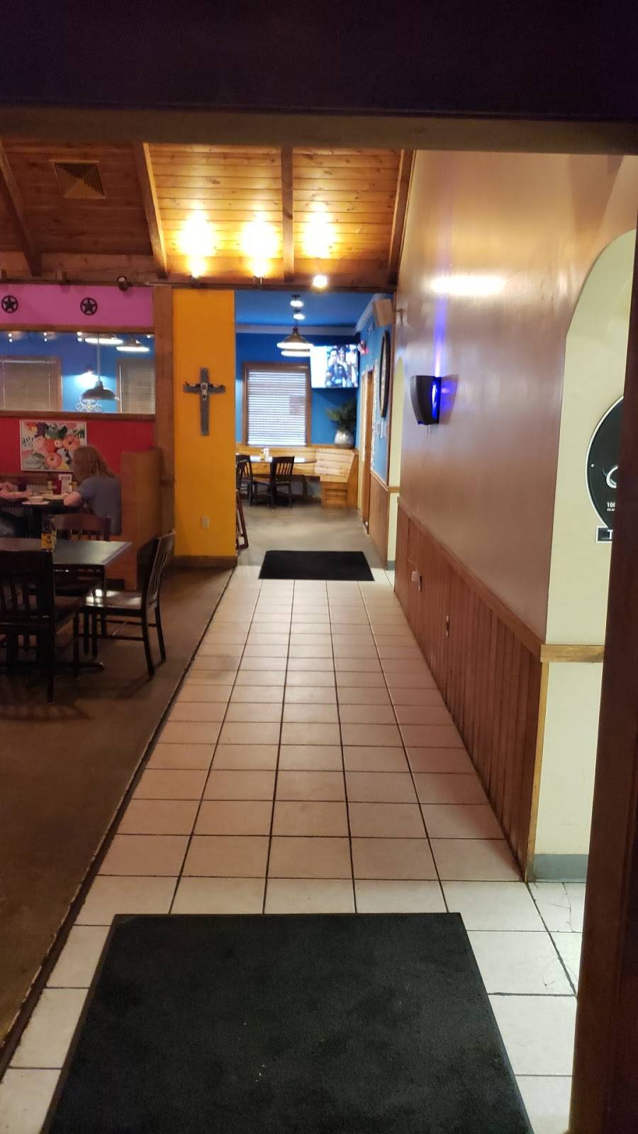 Trifecta bar and grill | restaurant | 109 Carroll Rd, Benton, KY 42025, USA | 2702529223 OR +1 270-252-9223