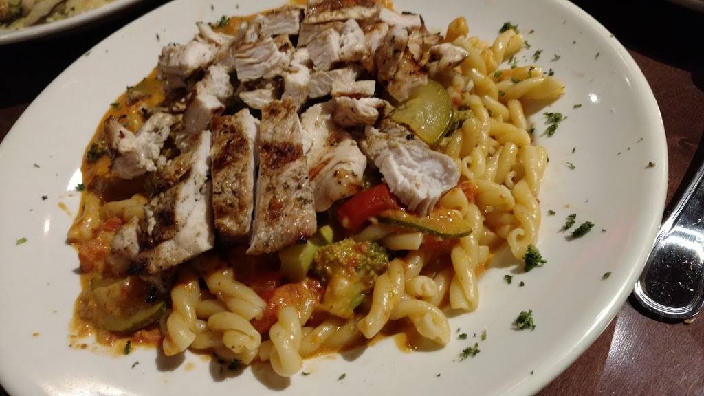 Mezzaluna | restaurant | 118 Brook St, Scarsdale, NY 10583, USA | 9147224854 OR +1 914-722-4854