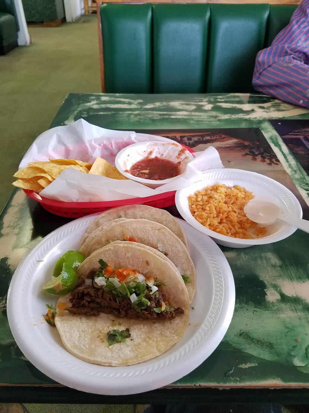 Tacos El Sol | restaurant | 2124 SE 6th Ave, Topeka, KS 66607, USA | 7852322556 OR +1 785-232-2556