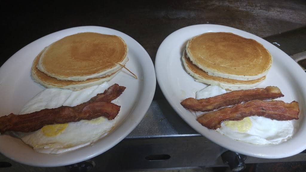 El Sol De Jalisco | restaurant | 1743 Bandera Rd, San Antonio, TX 78228, USA | 2103844271 OR +1 210-384-4271