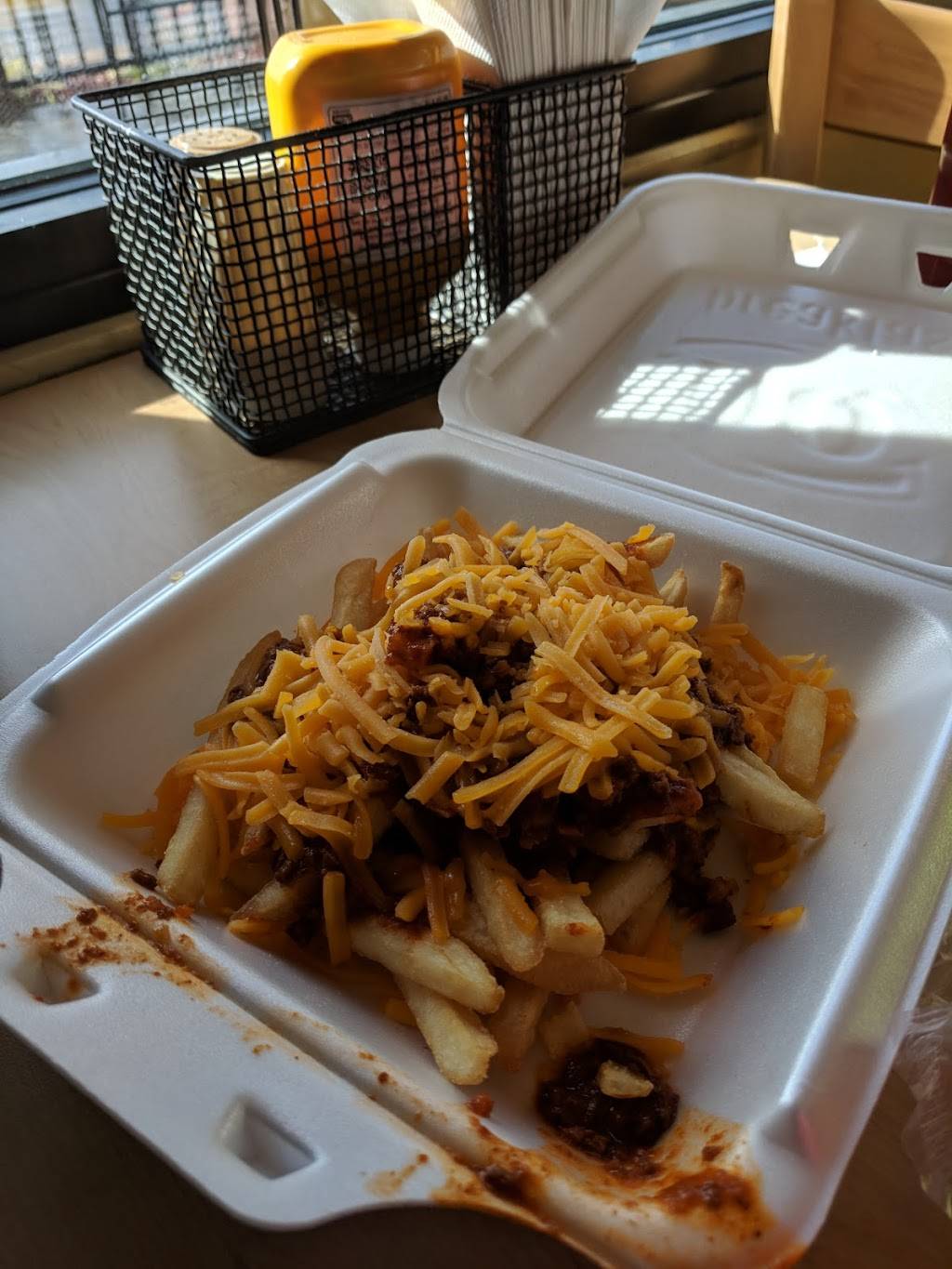 Dairy Queen Grill & Chill | restaurant | 402 E Market St, Johnson City, TN 37601, USA | 4239268421 OR +1 423-926-8421