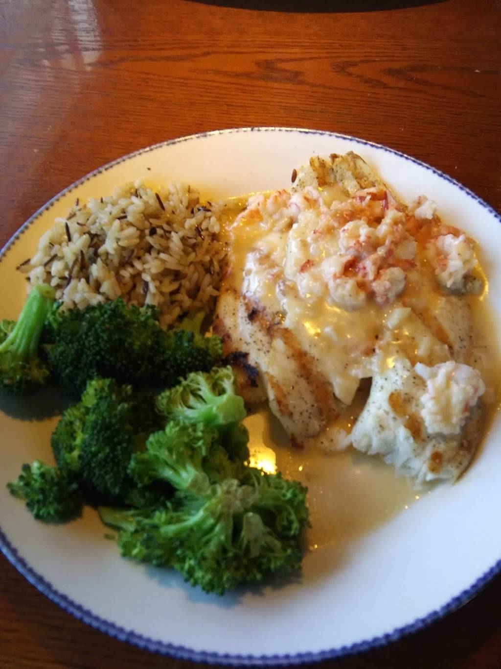 Red Lobster | restaurant | 2847 W US-90, Lake City, FL 32055, USA | 3867580044 OR +1 386-758-0044