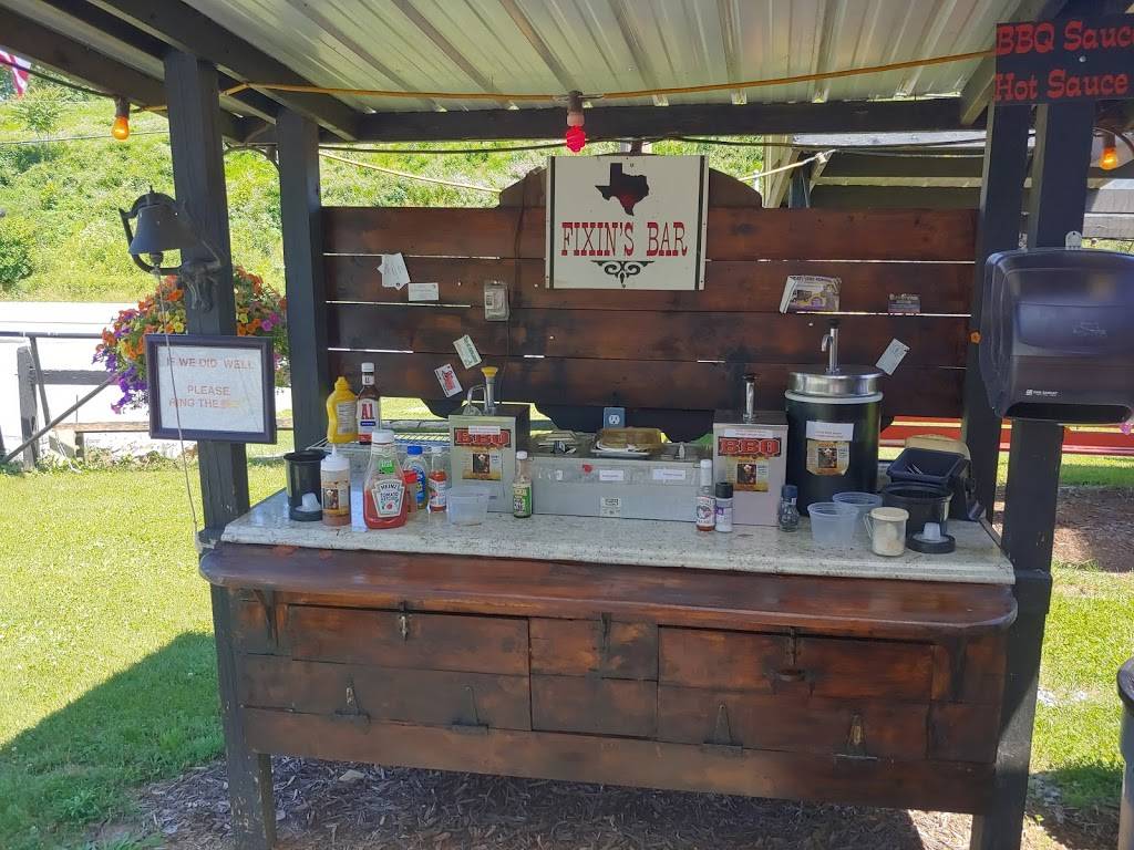 Freemans BBQ | restaurant | 1436-, 1446 Holly Pike, Carlisle, PA 17015, USA | 7174863616 OR +1 717-486-3616