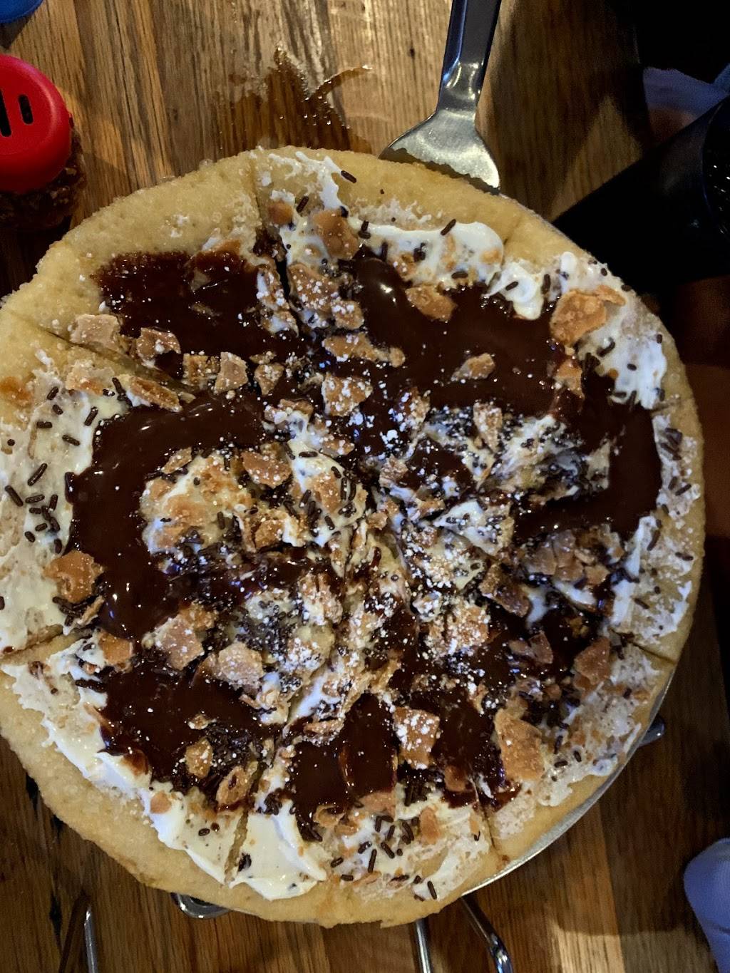 PIZZA CHAPEL | restaurant | 637 10th St, Virginia Beach, VA 23451, USA | 7575782882 OR +1 757-578-2882