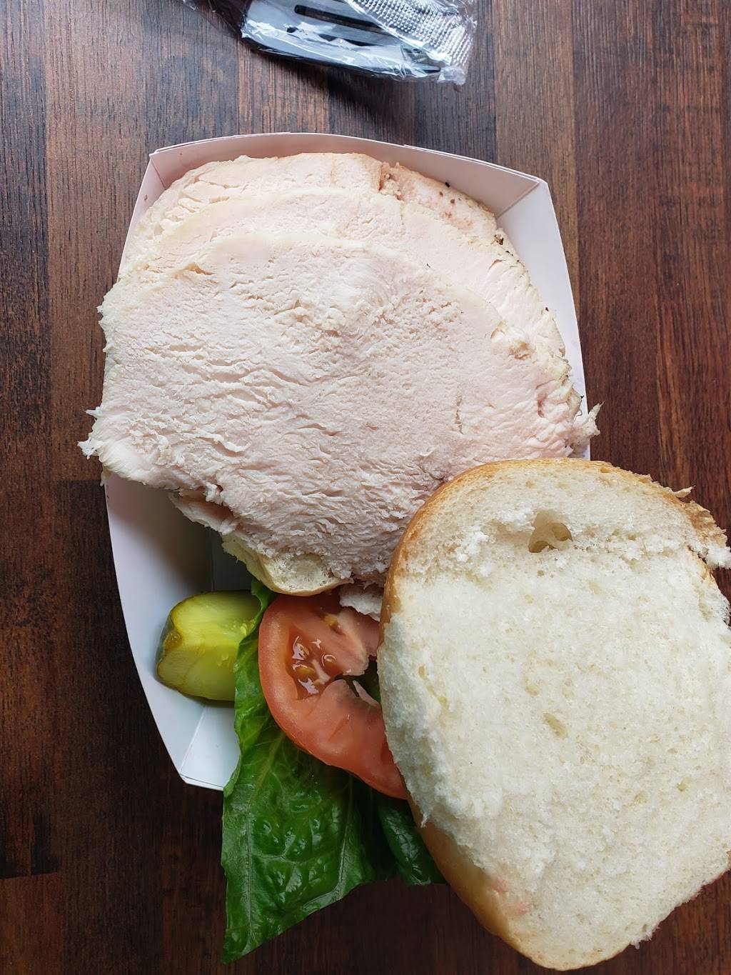 Charlie The Butchers Carvery | restaurant | 770 Elmwood Ave Ste. A, Buffalo, NY 14222, USA | 7168852333 OR +1 716-885-2333