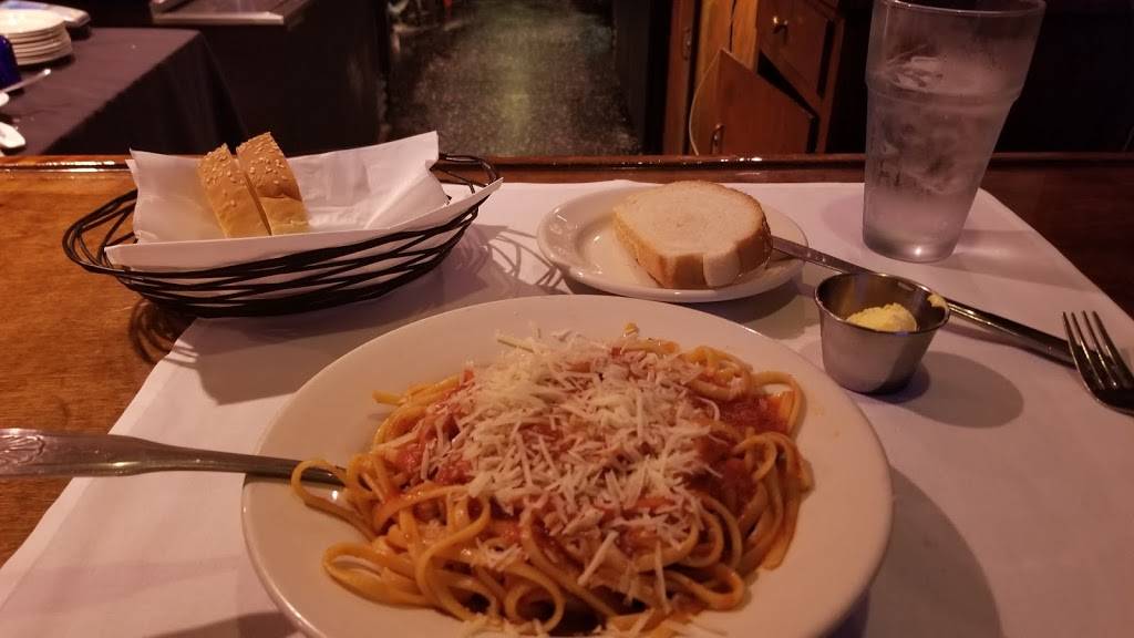 Anthonys | restaurant | 701 Grand Blvd, Kansas City, MO 64106, USA | 8162214088 OR +1 816-221-4088