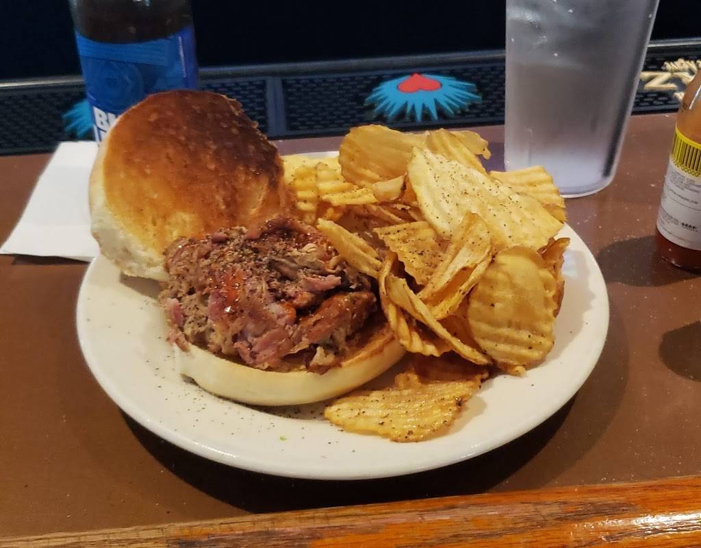 AJ Gators Sports Bar & Grill | restaurant | 401 N Witchduck Rd, Virginia Beach, VA 23462, USA | 7574738501 OR +1 757-473-8501