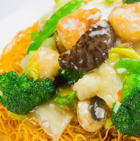 Moon Wok | restaurant | 23460 Cinema Dr, Santa Clarita, CA 91355, USA | 6612881898 OR +1 661-288-1898