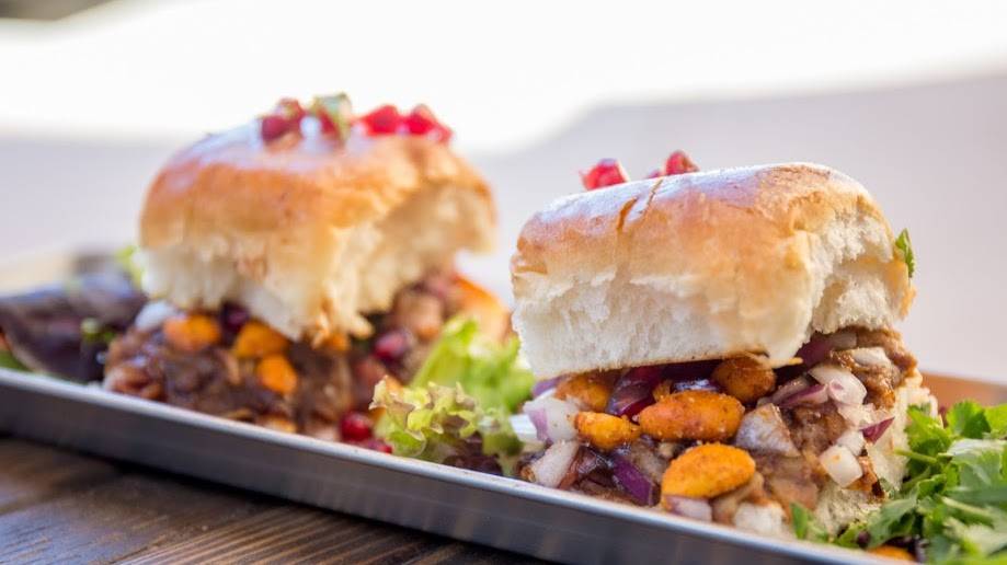 Indian Street Cafe | restaurant | 927 E Arques Ave #141, Sunnyvale, CA 94085, USA | 6692465034 OR +1 669-246-5034