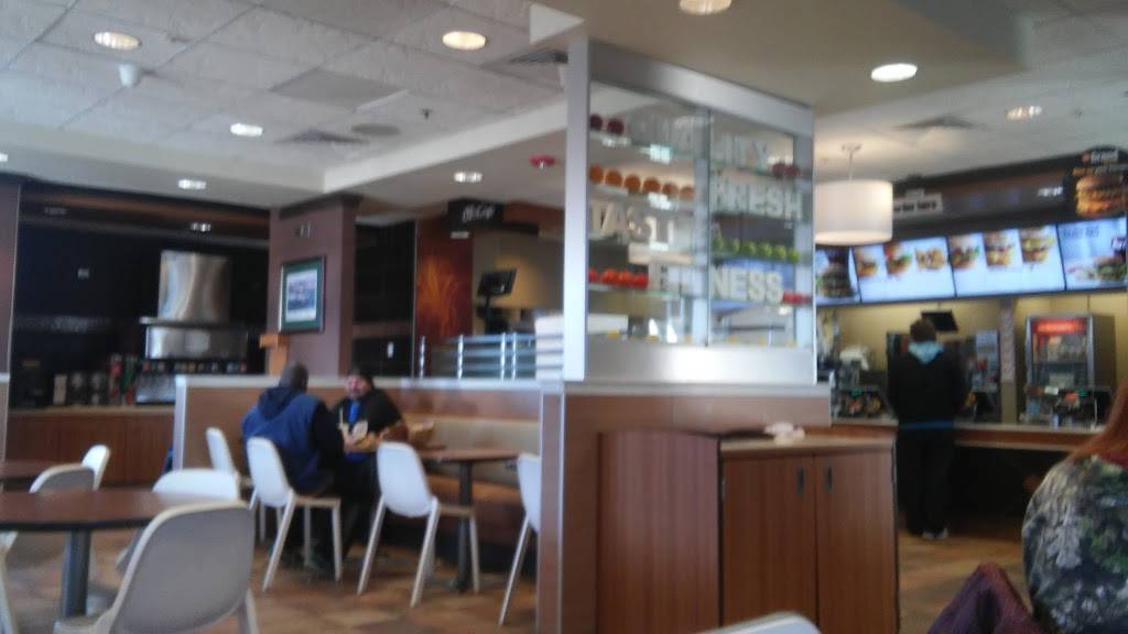 McDonalds | cafe | 1480 Larkin Ave, Elgin, IL 60123, USA | 8477419725 OR +1 847-741-9725