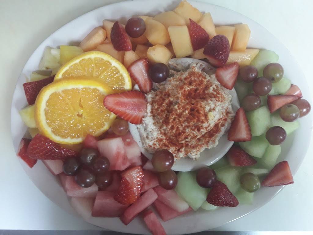 Park Restaurant | restaurant | 1651 S Memorial Dr, New Castle, IN 47362, USA | 7655918100 OR +1 765-591-8100