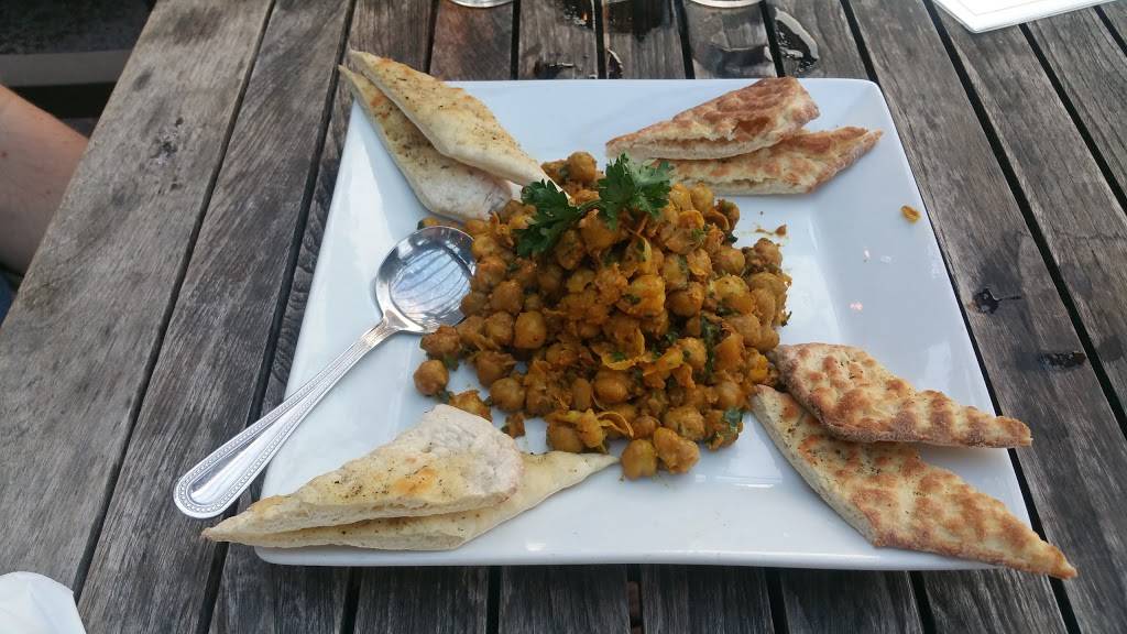 Ralstons | restaurant | 635 Massachusetts Ave, Indianapolis, IN 46204, USA | 3174931143 OR +1 317-493-1143