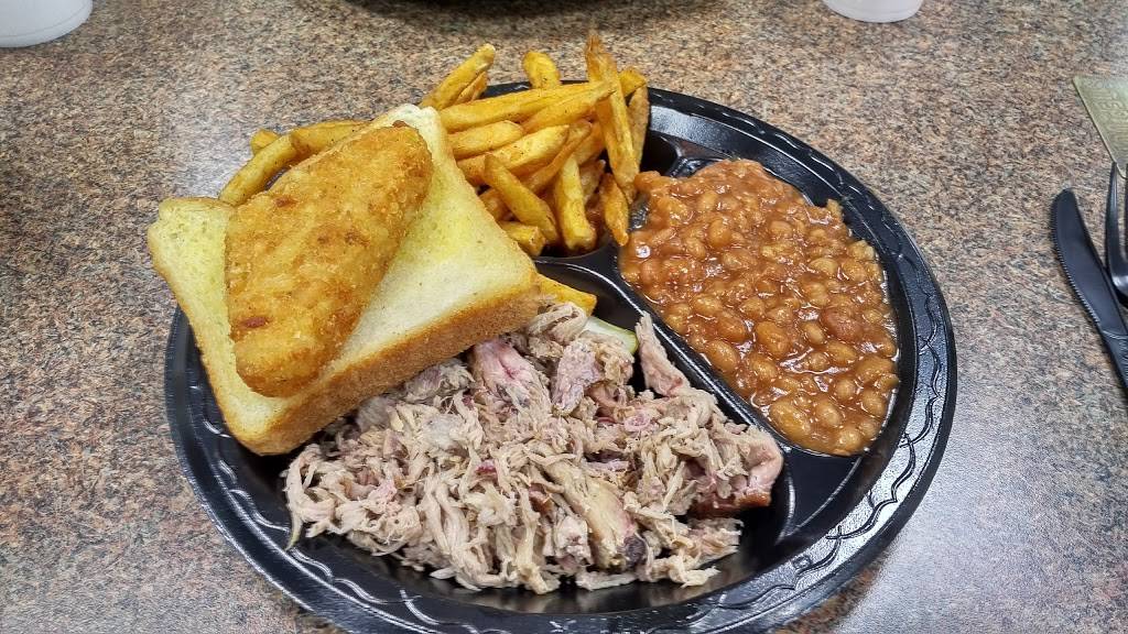 Ricks Barbecue | restaurant | 1507 N Locust Ave, Lawrenceburg, TN 38464, USA | 9317622030 OR +1 931-762-2030