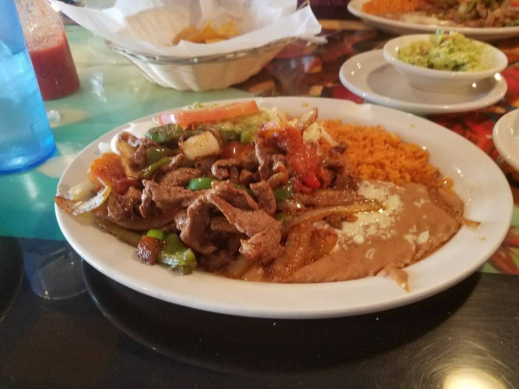 Casa Fiesta | restaurant | 2411 Tiffin Ave, Findlay, OH 45840, USA | 4194258402 OR +1 419-425-8402