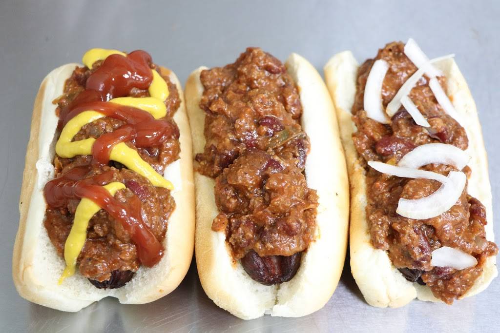 Captain Chicken | restaurant | 4561 Warner Rd, Cleveland, OH 44105, USA | 2169386543 OR +1 216-938-6543