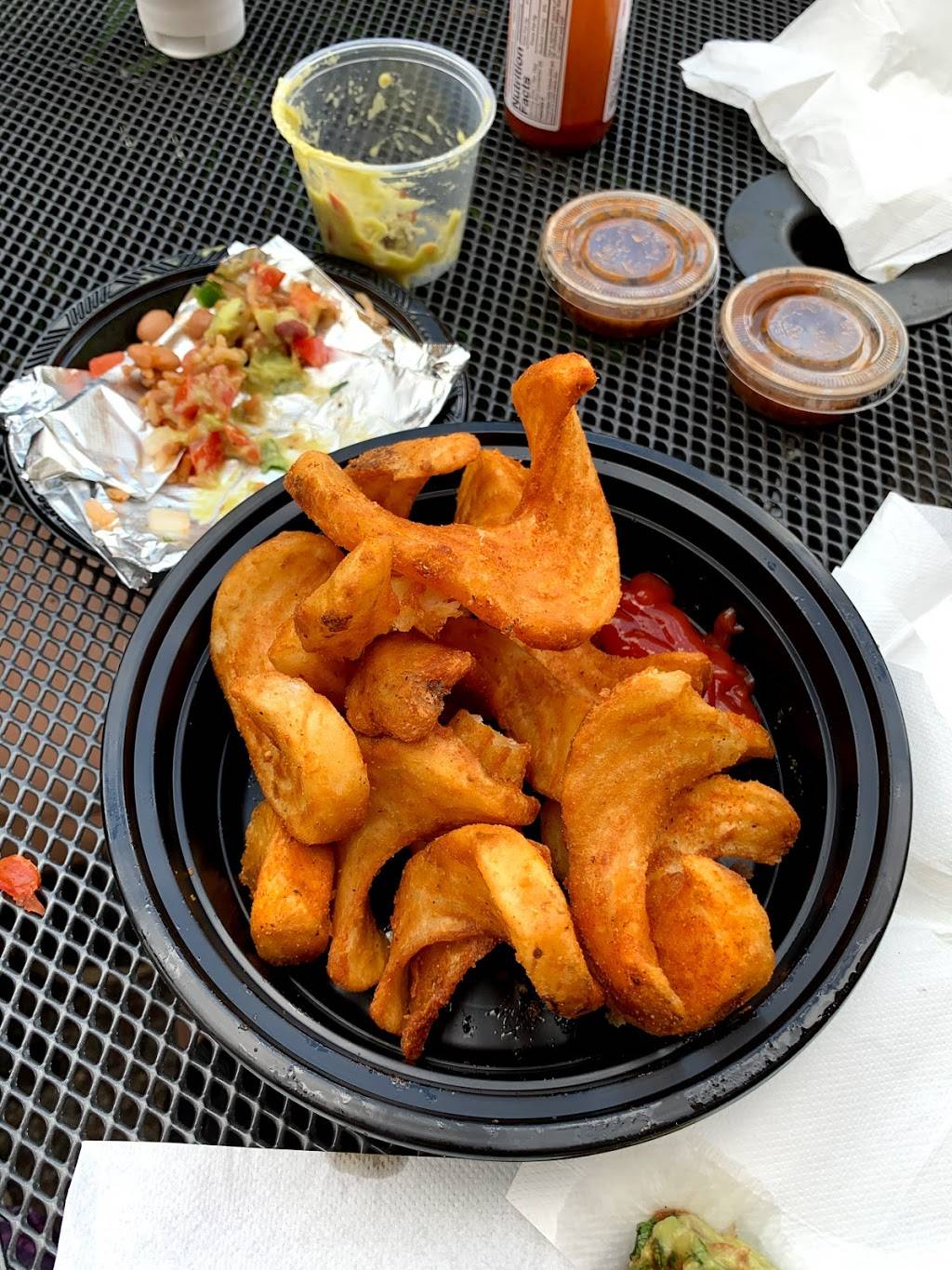 Brick and Flour | restaurant | 105 N Hill Ave #102, Pasadena, CA 91106, USA | 6267370449 OR +1 626-737-0449