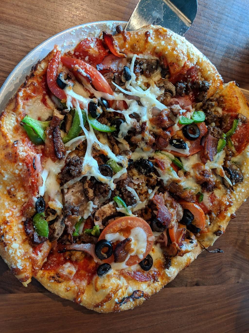 Mellow Mushroom | meal takeaway | 6911 Daniels Pkwy, Fort Myers, FL 33912, USA | 2392150500 OR +1 239-215-0500