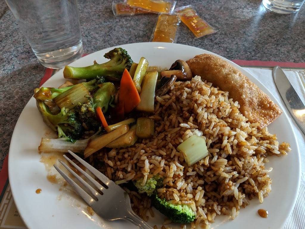 Mister Moons Chinese Food | restaurant | 13311 Yonge St, Richmond Hill, ON L4E 3L6, Canada | 9057738383 OR +1 905-773-8383