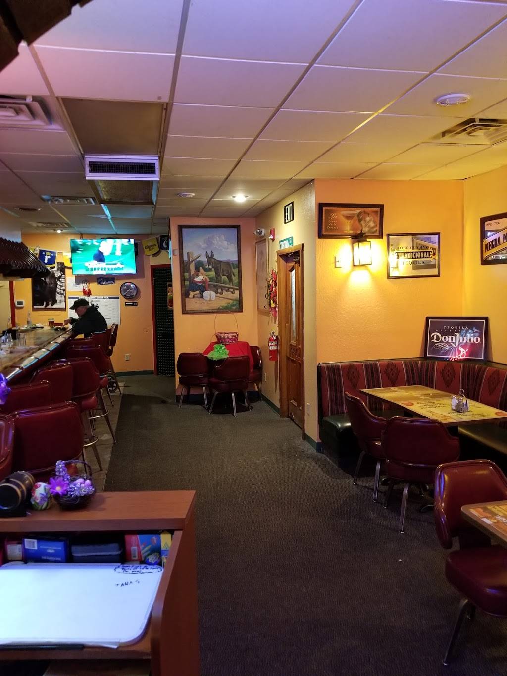 Panchos Villa | restaurant | 3104 Spenard Rd, Anchorage, AK 99503, USA | 9072745353 OR +1 907-274-5353