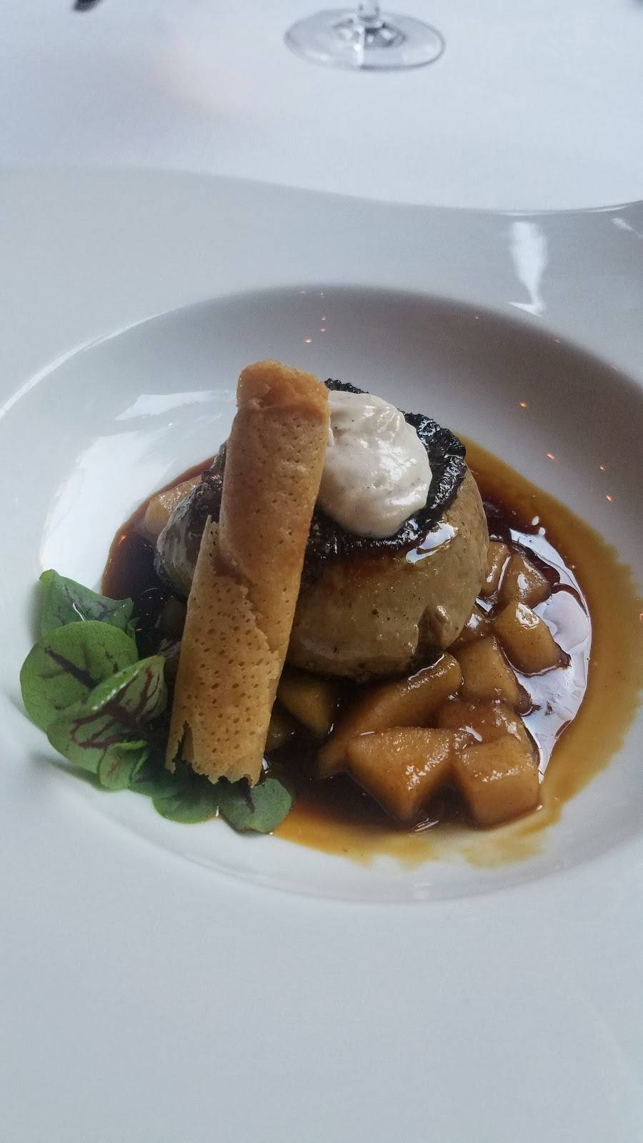 Charleston Grill | restaurant | 224 King St, Charleston, SC 29401, USA | 8435774522 OR +1 843-577-4522