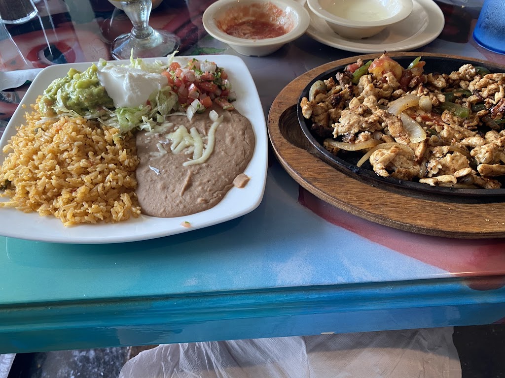 Margaritas Collierville | restaurant | 875 W Poplar Ave, Collierville, TN 38017, USA | 9012864441 OR +1 901-286-4441