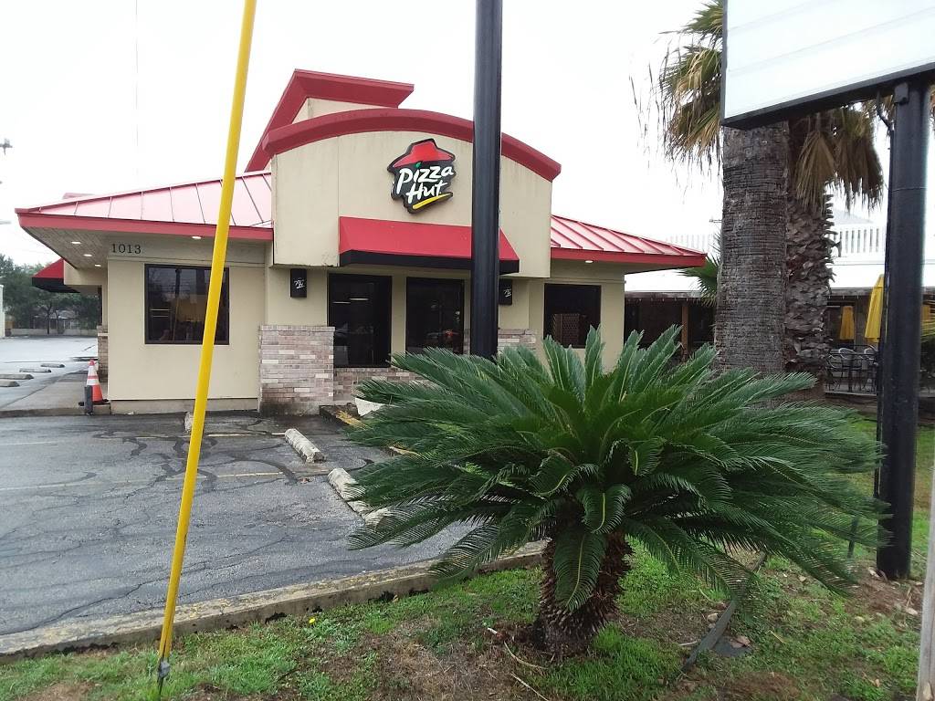 Pizza Hut | restaurant | 1009 Austin Hwy, San Antonio, TX 78209, USA | 2108269507 OR +1 210-826-9507