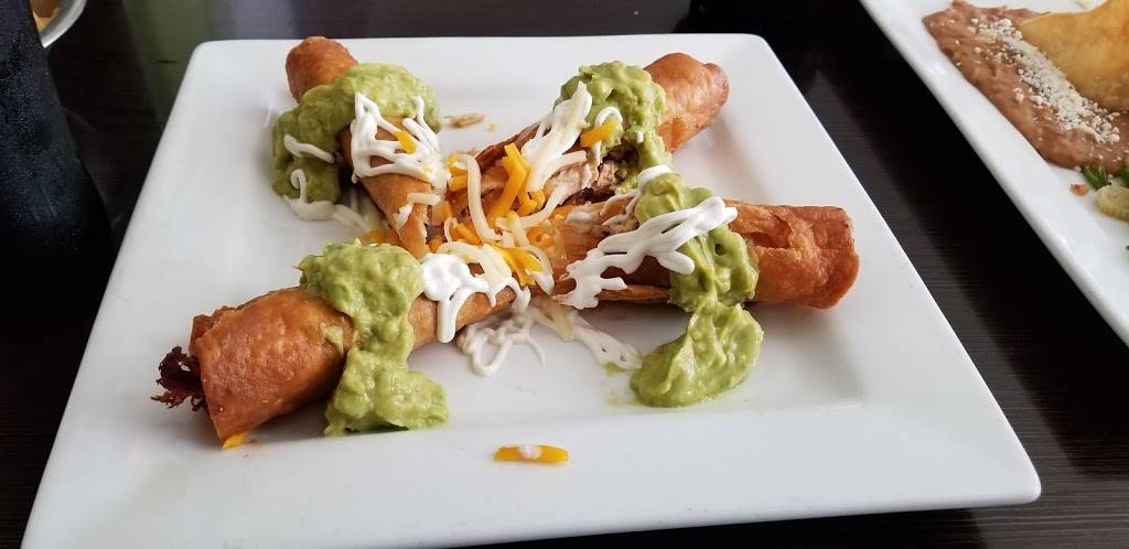 El Nopal | restaurant | 530 N East St, Anaheim, CA 92805, USA | 7149911732 OR +1 714-991-1732