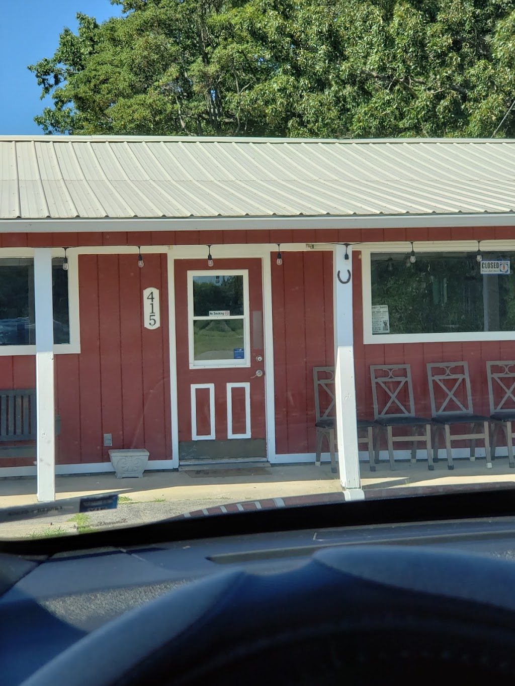 Paw-Paw’s Country Cookin | restaurant | 415 Cumberland St W, Cowan, TN 37318, USA | 9319158313 OR +1 931-915-8313