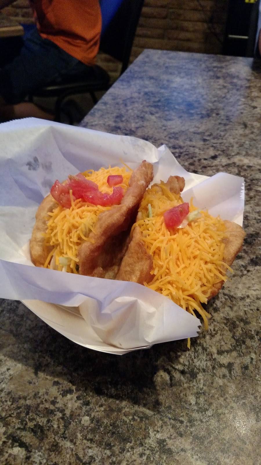 Club 2000 | restaurant | 422 Indianola Rd, Des Moines, IA 50315, USA | 5152459769 OR +1 515-245-9769