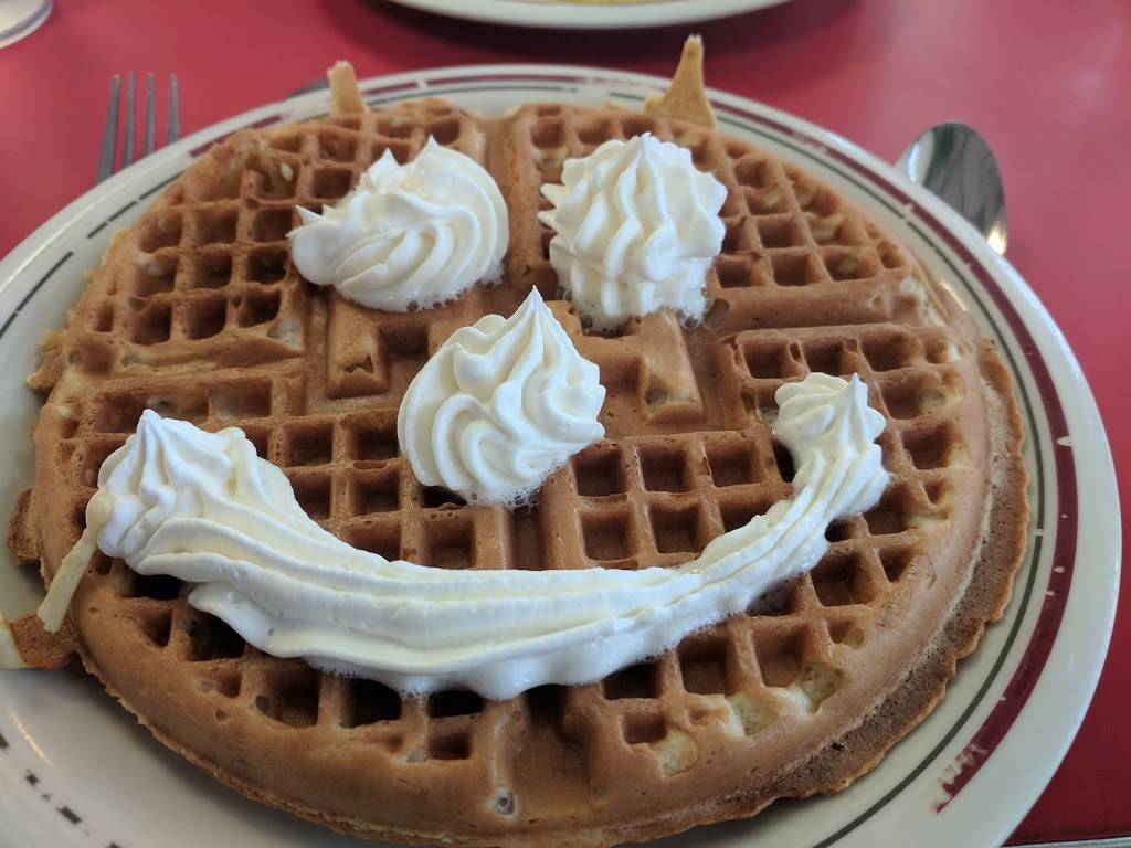 Huddle House | meal takeaway | 73 Days Inn Dr, Kuttawa, KY 42055, USA | 2703880811 OR +1 270-388-0811