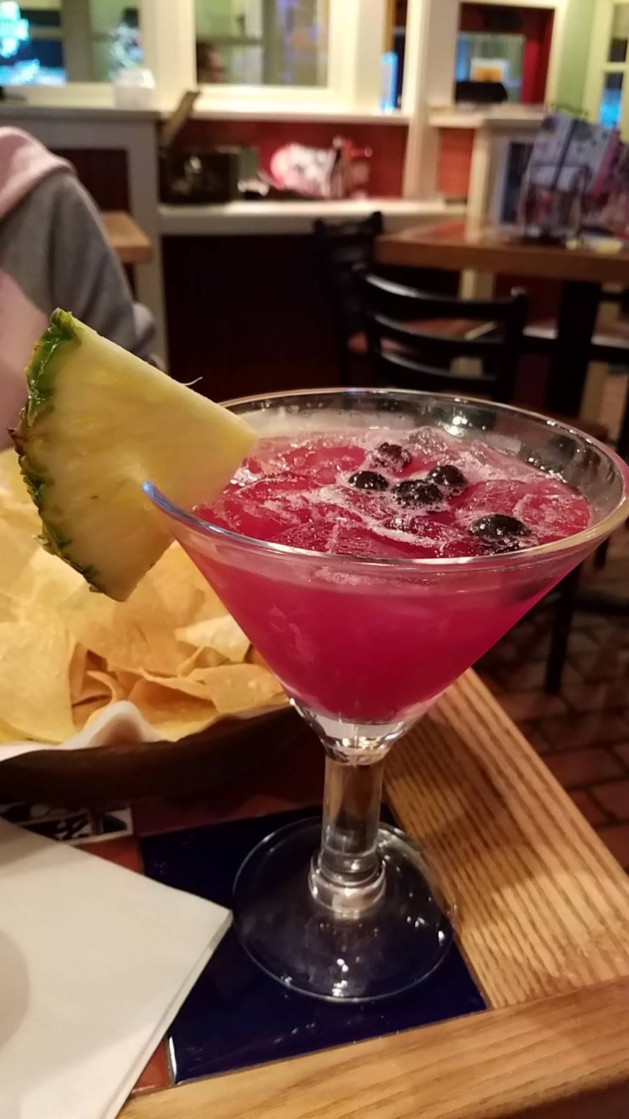 Chilis Grill & Bar | restaurant | 4000 Vinewood Ln N, Plymouth, MN 55442, USA | 7635577000 OR +1 763-557-7000