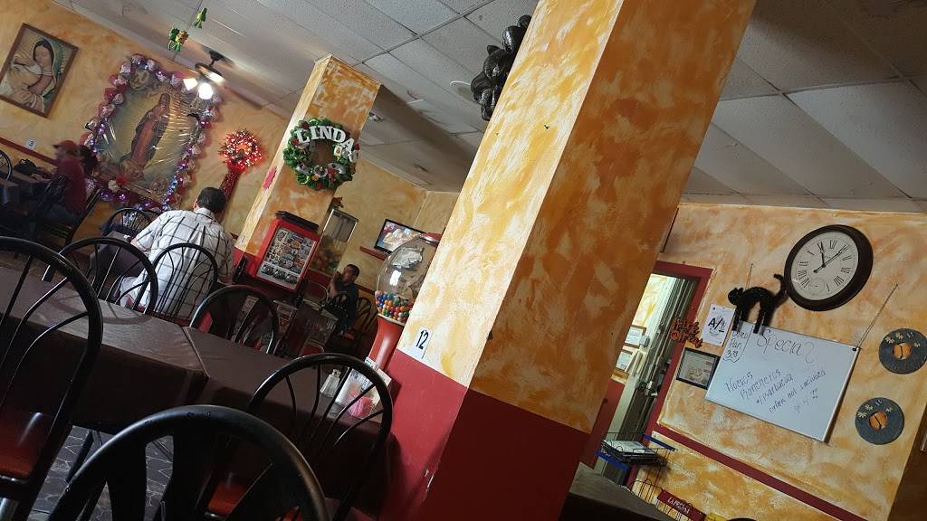 Lindas Mexican Restaurant | restaurant | 1424 Guadalupe St, San Antonio, TX 78207, USA | 2102717120 OR +1 210-271-7120