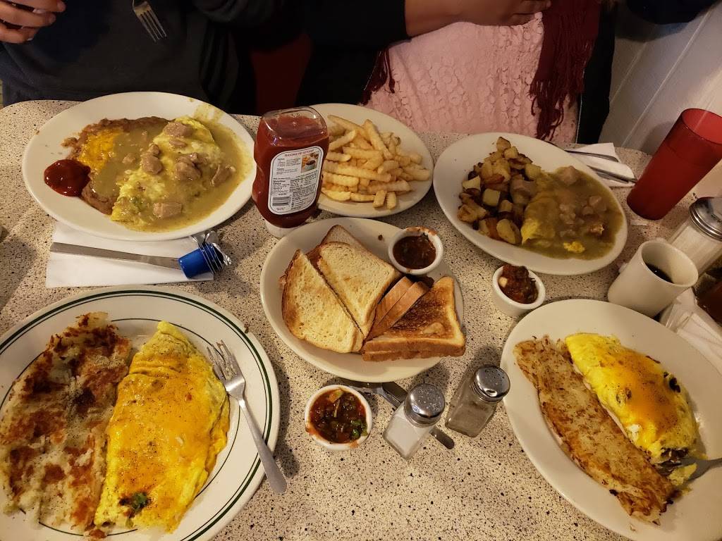 Dianes Restaurant | cafe | 656 S Mt Vernon Ave, San Bernardino, CA 92410, USA | 9098252610 OR +1 909-825-2610