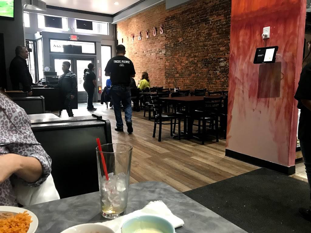 Don Marios | restaurant | 122 W 2nd St suite A, Owensboro, KY 42303, USA | 2706846678 OR +1 270-684-6678