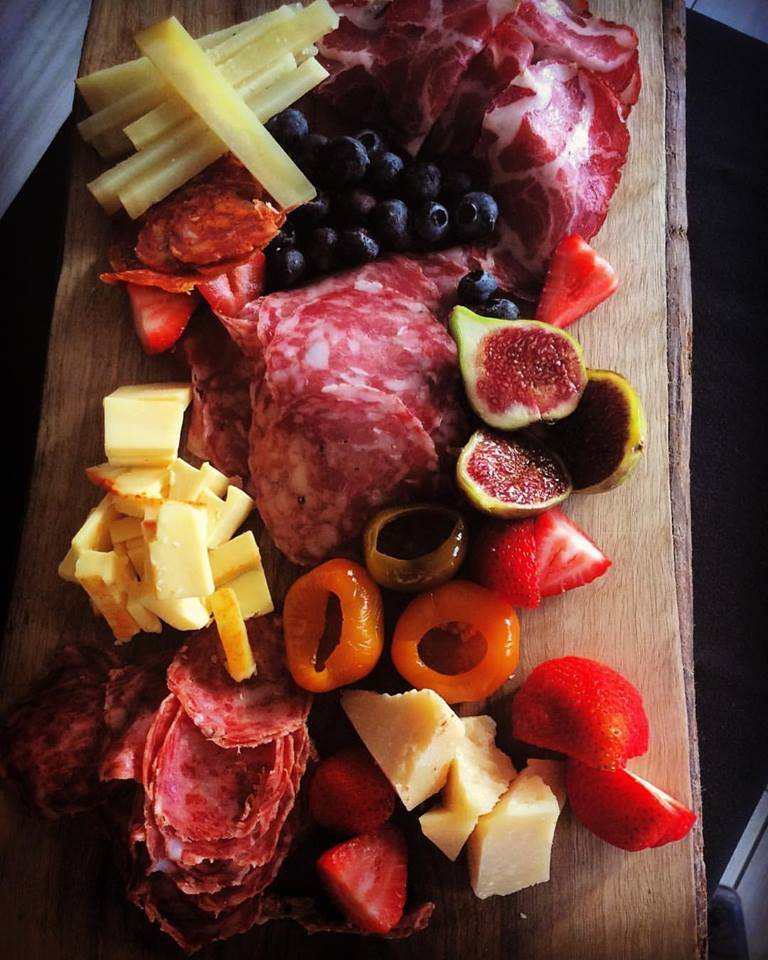 Il Ponte Cucina Italiana | restaurant | 625 Queen St E, Toronto, ON M4M 1G7, Canada | 4167780404 OR +1 416-778-0404