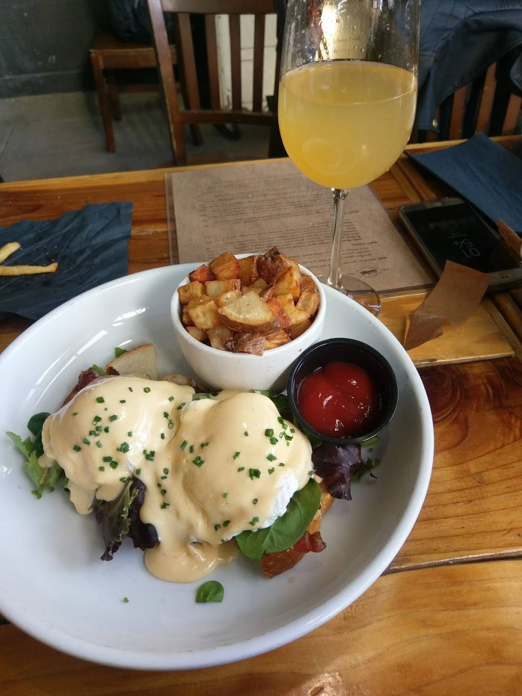 Blackbird Tavern | restaurant | 41958 5th St, Temecula, CA 92590, USA | 9516999150 OR +1 951-699-9150