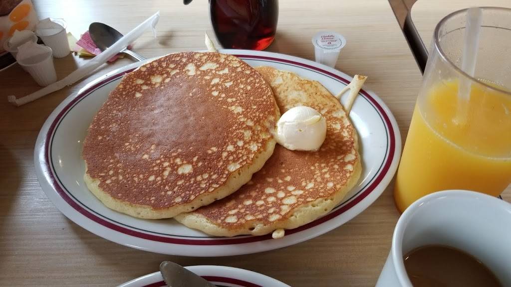 Huddle House | restaurant | 10595 Greenbelt Rd, Lanham, MD 20706, USA | 2402603199 OR +1 240-260-3199